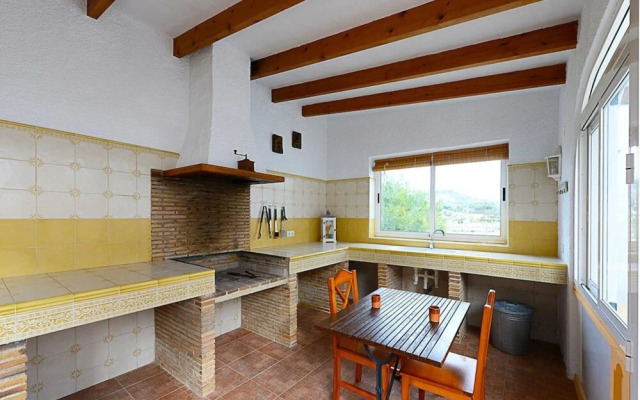 Villa - 4 Bedrooms with Pool - 106435