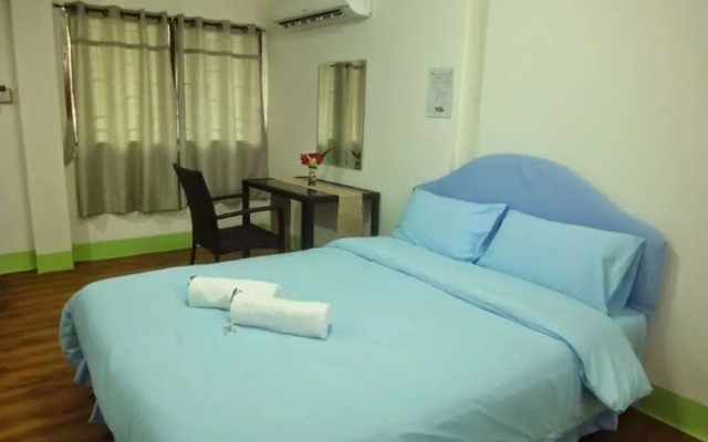 Coconut Home Resort