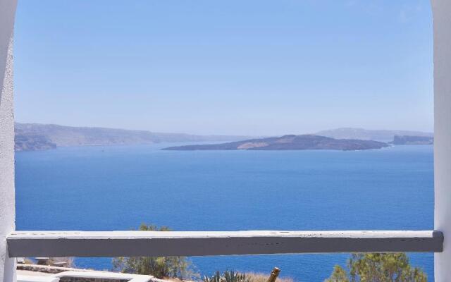 Mr and Mrs White Santorini