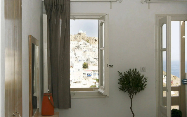 Anatoli Luxury Studios