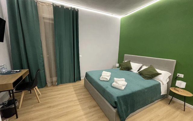 Vomero Suite and deluxe room