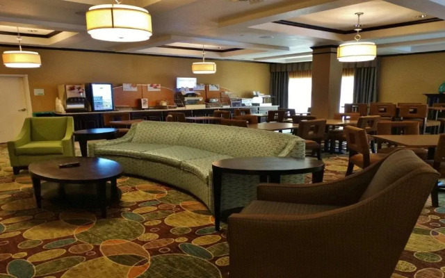 Holiday Inn Express & Suites Montgomery by IHG
