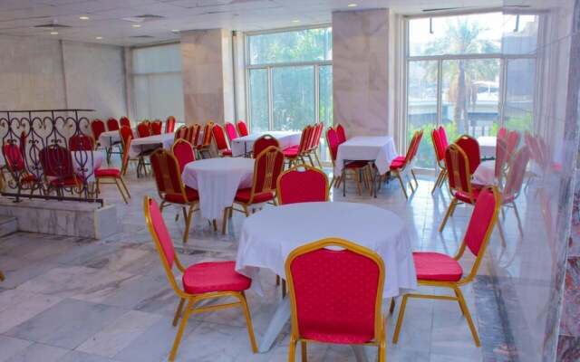 Dar Al Bayan Hotel