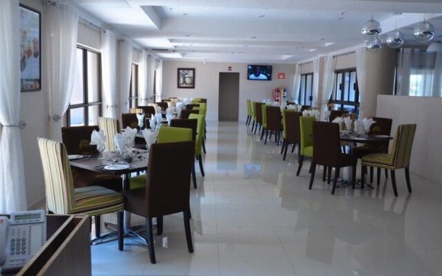 Rainbow Beitbridge Hotel