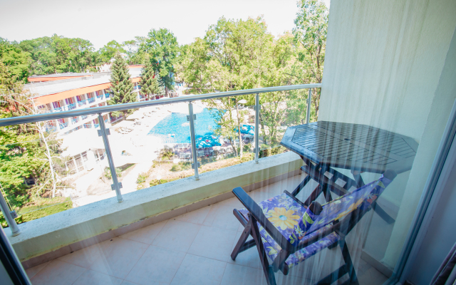 Yassen Mng Apartments
