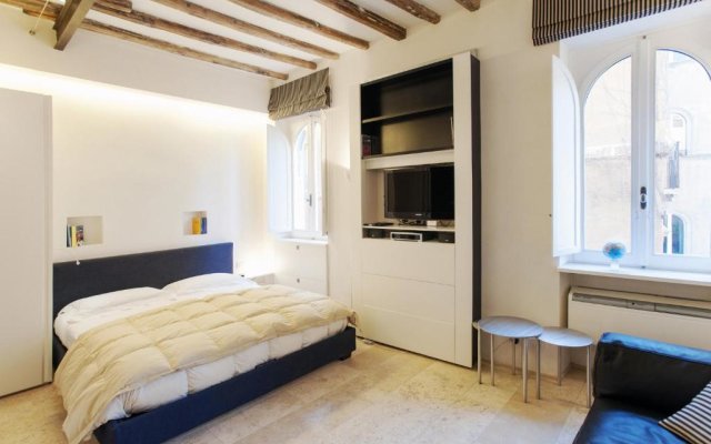 Oro - WR Apartments near Castel Sant'Angelo