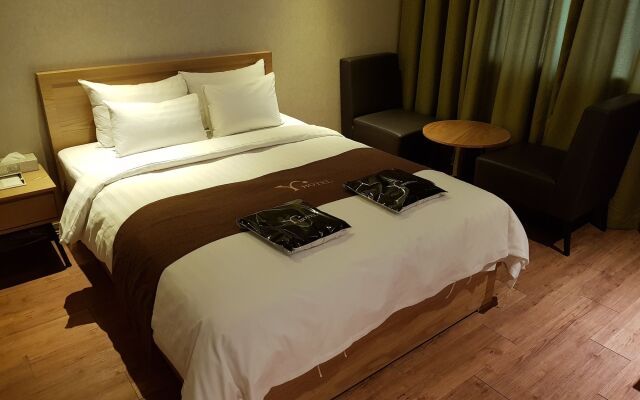 Joy Hotel