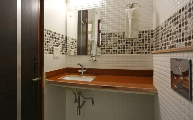 OYO Rooms Rohini Pitampura