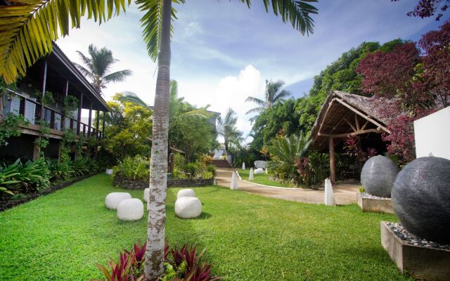 Coconut Palms Resort