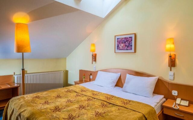Corvin Hotel Budapest - Sissi wing