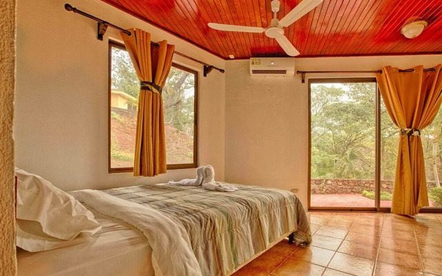 Condor Lodge
