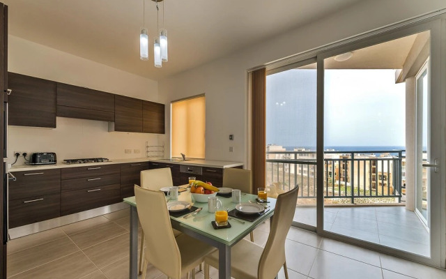 The Hillock North G16