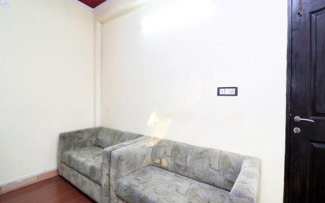 OYO 26815 Hotel Sweet Night