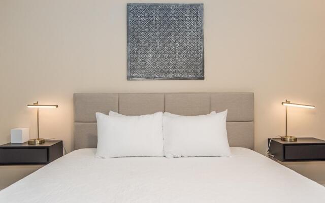 905 Fayetteville Oasis