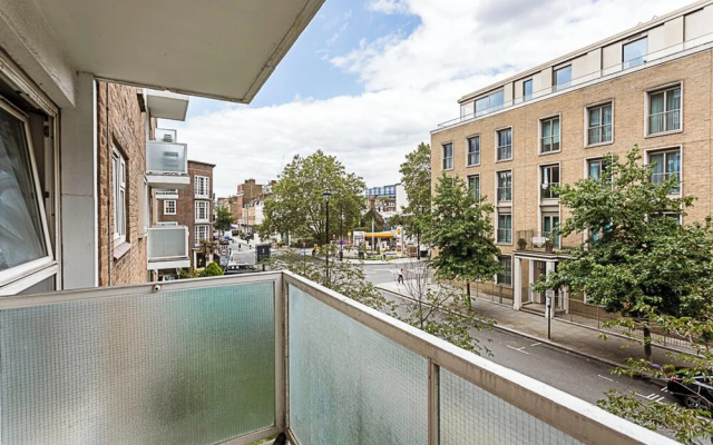 City Relay Belgravia Apartment 13