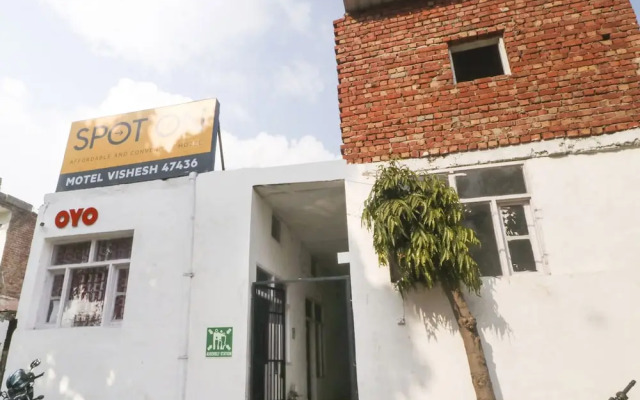 Motel Vishesh by OYO Rooms