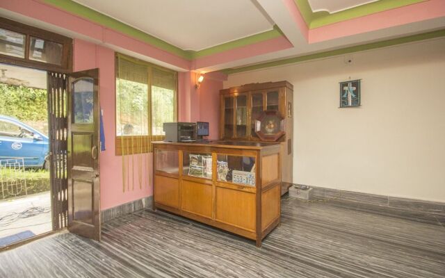 Spot On 61318 Plato Homestay