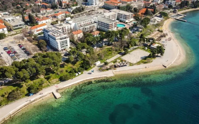 Hostel Kolovare