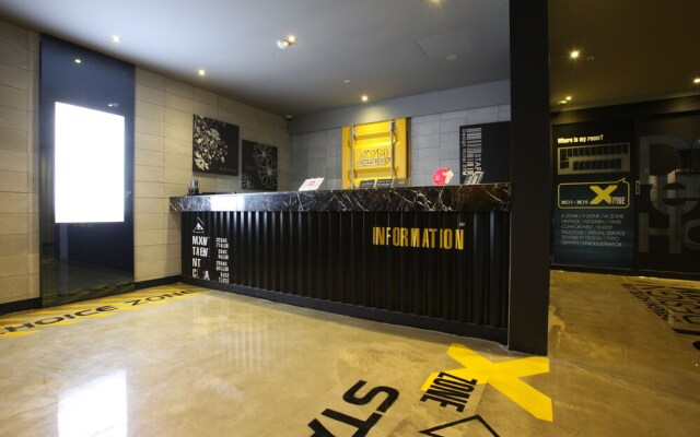 Ansan XYM Hotel