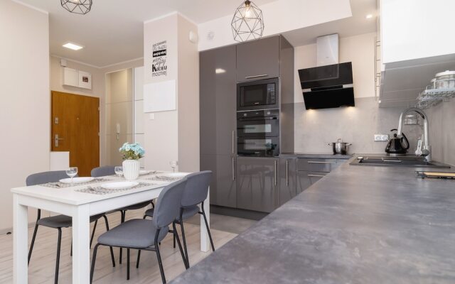 Apartment With Garden by Renters