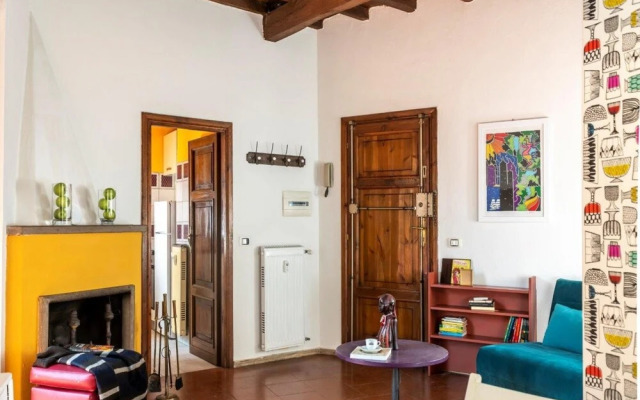 Chiara in Pantheon Apartment With Terrace