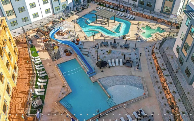 Luxury Oasis Water Park Priv Roof Tub