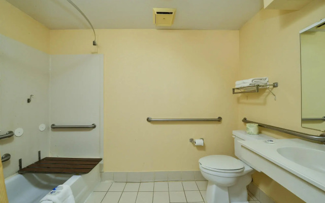 American Inn Evansville