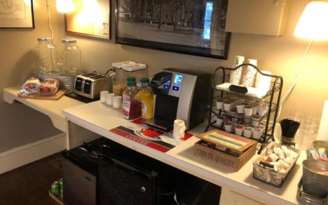 The Elizabethtown Inn