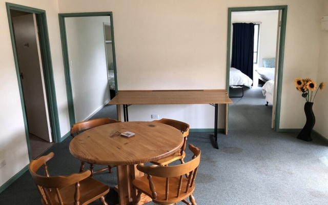 El Kanah Retreat – Guest Rooms – Marysville