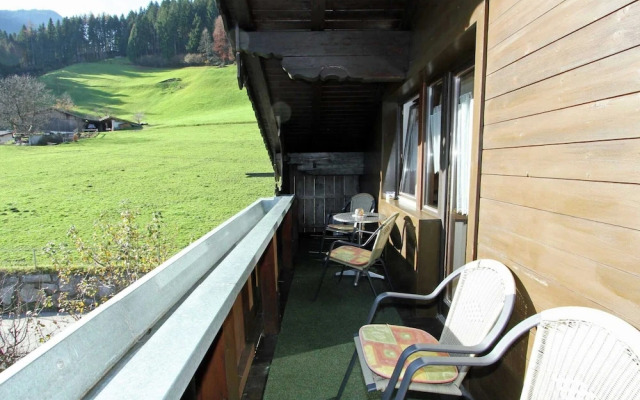 Splendid Apartment in Fugen near Ski Area