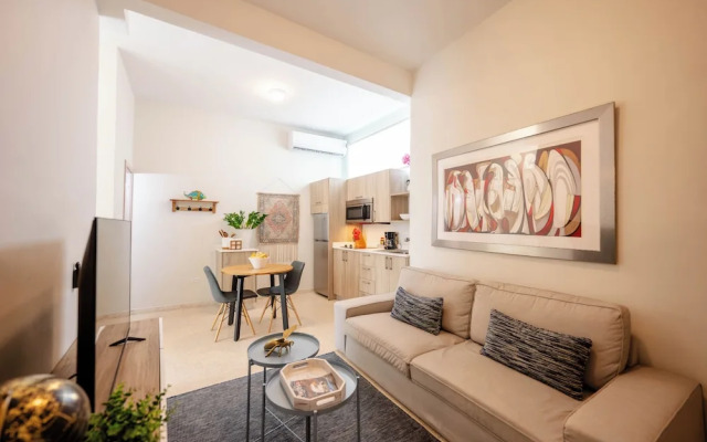 Santurce Urban Lodge