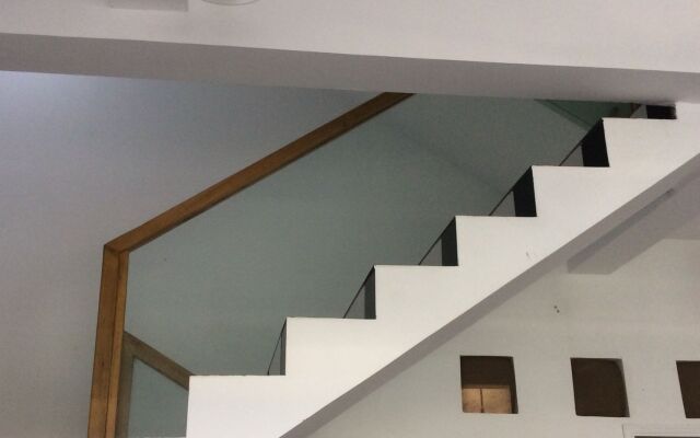 Vinabooker Huynh Tan Phat