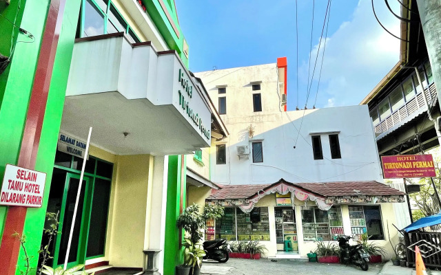 Hotel Tirtonadi Permai