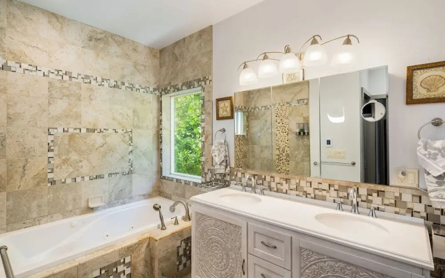 Potter's Foothill House