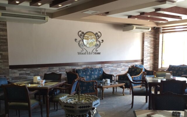 Muomen Hotel Suites