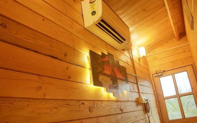 Grand Vatika Resort