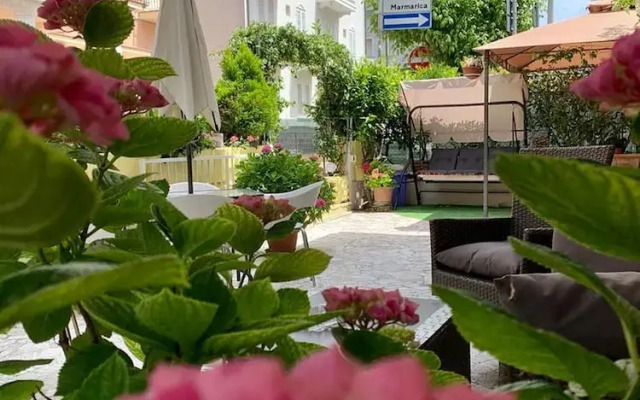 New Hotel Cirene Triple Room Comfort With Breakfast
