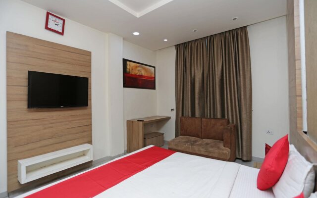 FabHotel Siya Palace