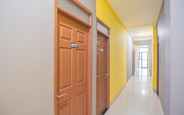 RedDoorz Plus near Taman Budaya Samarinda