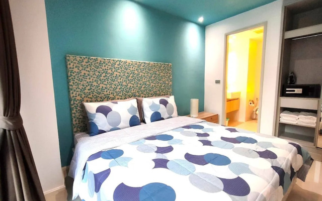 Pool View Nice Cool One Bedroom With 2 Large Beds