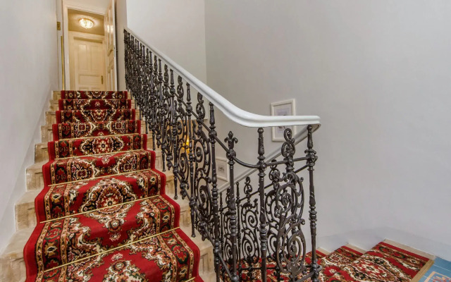Manesova No.5 Apartments
