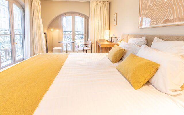 La Maison De Blanche