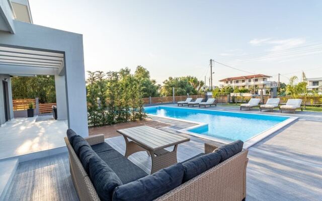 Assos Luxury Villas