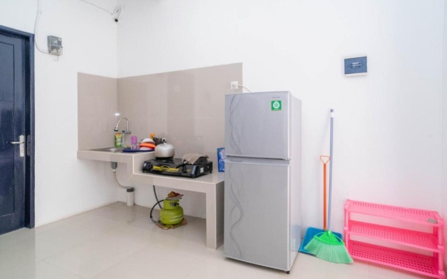 KoolKost Syariah @ Jl Kelapa Dua Raya Tangerang (Minimum Stay 6 Nights) – Kitchen – Tangerang