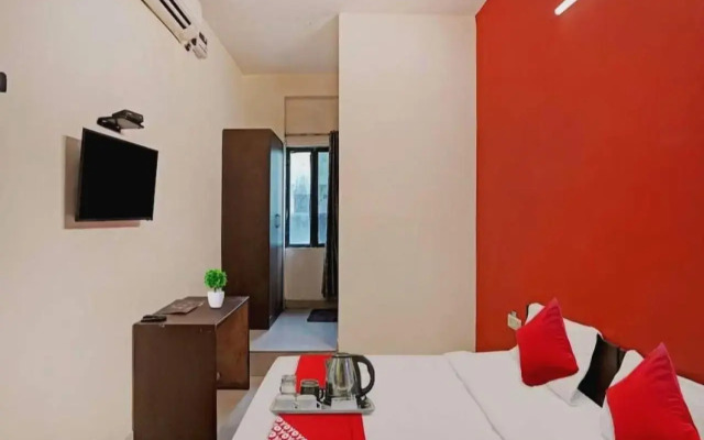 OYO 70244 Hotel Heaven