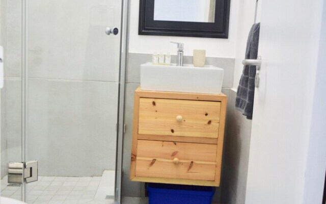 1 Bedroom Apartment With Balcony in Woodstock