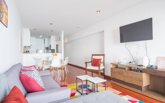 Outstanding Ocean View 2BR 2BA. Pool,Gym