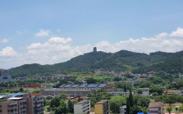 Vienna Hotel (Shaoguan Zhenjiang Avenue)