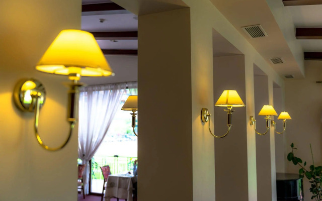Regina Hotel