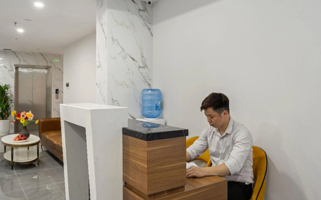 La Suite Hotel